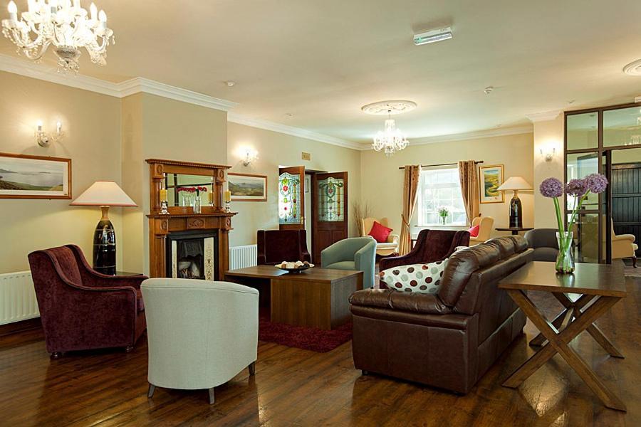 Smerwick Harbour Hotel Dingle Exterior photo